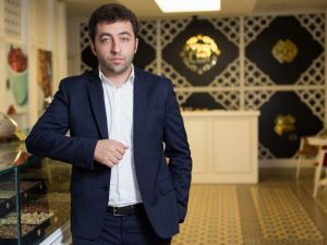 Azerbaycan’ın tatlı zinciri Türkiye’ye geliyor