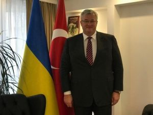 Ukrayna Büyükelçisi Sybiha: “Rus propagandası 2. Dünya Savaşı’nda Nazizmi yenme konusunu yıllardır kötüye kullanıyor”