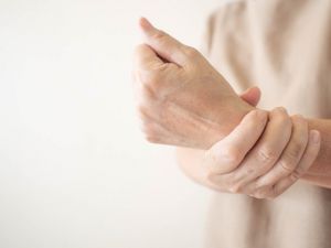 ’’Menopoz sonrası inme riskine dikkat’’