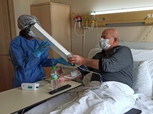 Osman amcadan hemşiresine anlamlı teşekkür