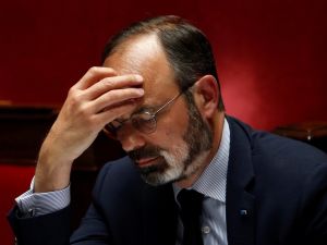 Fransa’da Başbakan Philippe ve bakanlar hakkında 63 suç duyurusu