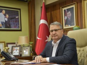 Manisa’nın en başarılı ilçe belediye başkanı Çerçi oldu