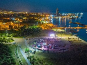 Korona günlerinde İzmir’de arabalı sinema