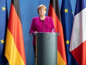 Macron ve Merkel’den 500 milyar Euroluk ekonomi planı