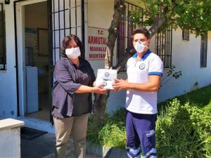 Büyükşehir’den muhtarlara 56 bin adet maske