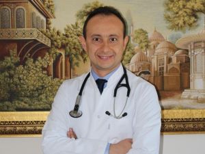 Kronik kalp hastaları hekimlerine danışmadan ilaçlarını bırakmamalı