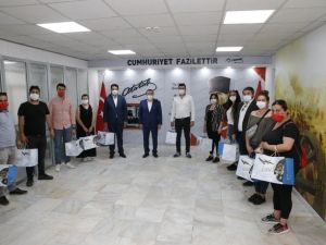 Başkan Batur’dan gençlere teşekkür