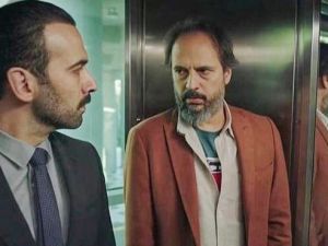 Tiyatro ve dizi oyuncuları ışıkların açılmasını bekliyor