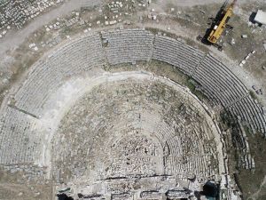 2200 yıllık tiyatro binlerce yıl sonra yine sanatseverleri ağırlayacak