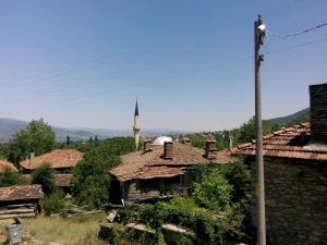 Simav’da 3 ev karantinaya alındı