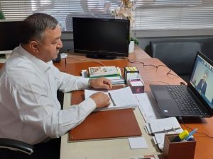 Baştuğ, video konferansta narenciye üreticisinin sorunları aktardı