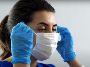 ’’3 katlı medikal tip maskede yüzde 99,9’a varan bakteri filtre etme özelliğini yakaladık’’