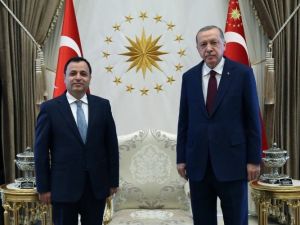Cumhurbaşkanı Erdoğan, Anayasa Mahkemesi Başkanı Arslan’ı kabul etti