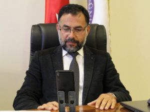 Rektör Yardımcısı Aydın, öğrencilerden gelen soruları yanıtladı