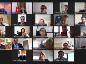 Sağlık Bakanı Koca, AB ülkelerinin büyükelçileriyle görüştü