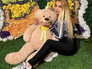 Yasemin Aslan’dan ‘Biz Bize Yeteriz Türkiye’m’ kampanyasına destek!