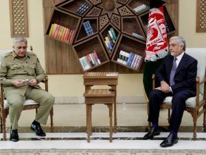 Afganistan Ulusal Yüksek Uzlaşma Konseyi Başkanı Abdullah, Pakistan Genelkurmay Başkanı ile görüştü