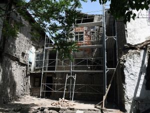 Ankara Kalesi’nde tarih kokan evler gün ışığına çıkıyor