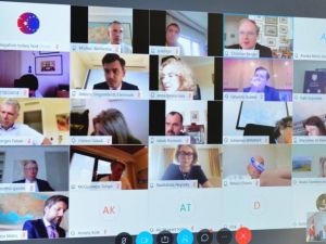 Bakan Ersoy AB ülkelerine “Güvenli Turizmi” anlattı