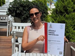 Çeşme’nin ilk "Güvenli Turizm Sertifikası"
