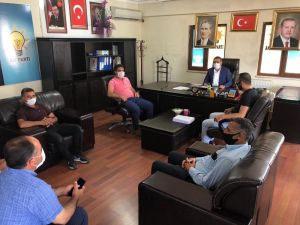 AK Partili Gezer mahalle ve köy başkanları ile buluştu