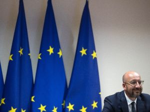 AB ve İngiltere uzun bir aradan sonra ilk kez görüştü