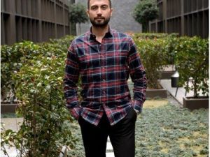 Oktay Tüney: “Saç ekimi yaptırırken pandemi nedeniyle tedbir alan klinikleri tercih edin”