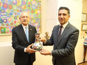 Başkan Kayalar, Kılıçdaroğlu’nu ziyaret etti