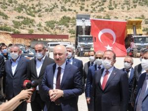 Ulaştırma ve Altyapı Bakanı Karaismailoğlu: "Şırnak’a 18 yılda 5 milyarın üzerinde yatırım yaptık"