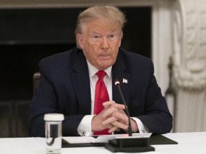 Trump: “Posta yolu ile oy kullanılması yeniden seçilmeme engel olabilir”