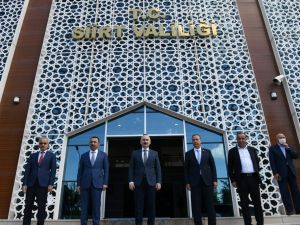 Bakan Karaismailoğlu Siirt’te yol çalışmalarını inceledi