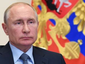 Putin, Aliyev ve Paşinyan ile Karabağ’ı görüştü