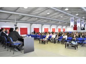 75 Bin İngilizce Öğretmenine İhtiyacı Var