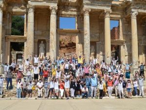 3 ilin rehber odalarından Efes’te tanıtım atağı