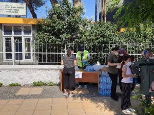 YKS’de ter dökecek öğrencilere su ve maske desteği