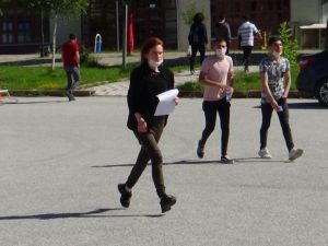 Kütahya’da YKS’nin ikinci oturumu AYT başladı