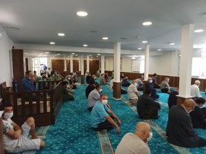 Pendik’te sağlık kahramanları yeni mescitlerine kavuştu