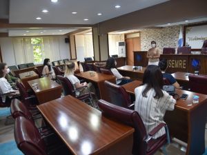 Yunusemre’de sosyal mesafeli eğitim