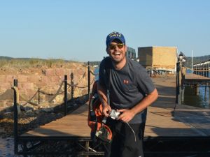 Ünlü oyuncu Kemal Pekser, “Dizi film çekimlerindeki set aşklarına inanmıyorum”