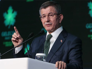 İzmir’den Davutoğlu’na şok: 6 ilçe başkanı istifa etti