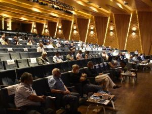 Gemlik Belediye Meclisi’nde encümen ve komisyon üyeleri seçildi