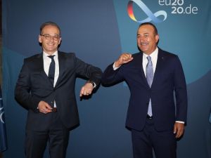 Bakan Çavuşoğlu: “Almanya’nın bu seyahat uyarısını gözden geçirmesi gerekiyor”