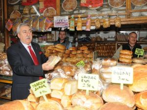 Palandöken: "Günde 7 milyon adet ekmek israfı yapılıyor”