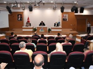 Kartepe’de Temmuz ayı meclis toplantısı gerçekleşti
