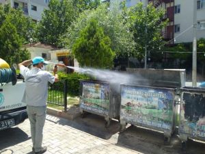 Haşere ile mücadelede devam ediyor