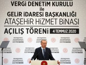 Erdoğan: “Salgının dünya ekonomisinde küçülmeye yol açtığı dönemde Türkiye’nin olumlu yönde ayrışacağına inanıyoruz”