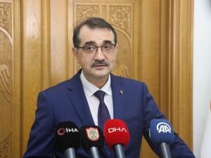 Bakan Dönmez: "Sivas tükettiği enerjinin 5 katını üretiyor"