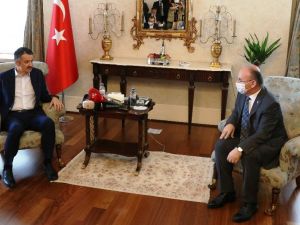 Bakan Pakdemirli’den Vali Karadeniz’e ‘hayırlı olsun’ ziyareti