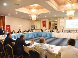 Başkan Ergün, Bakan Pakdemirli’ye Büyükşehir’in yatırımlarını anlattı