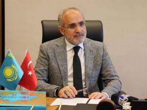 Cumhurbaşkanı Başdanışmanı Topçu: "Büyük Türk dünyasının sınır doğusu da, batısı da hamdolsun emin ellerdedir"